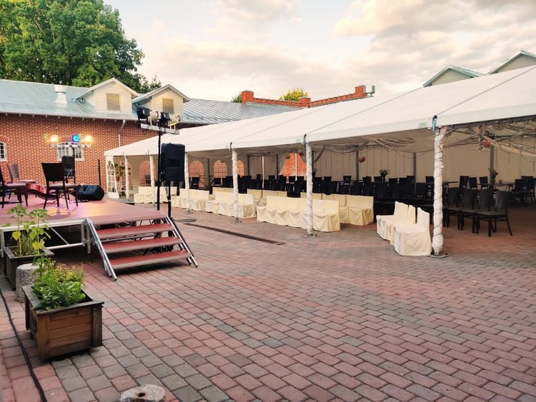 Paksu lossikassi kohvik